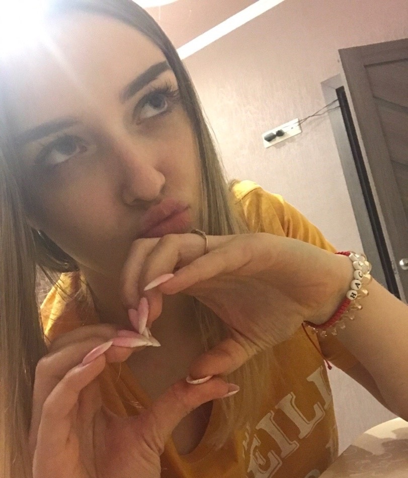 Алекса привлекальеная девушка из Лобачева цена от 3000 руб