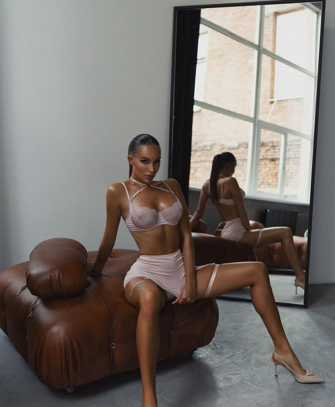 ИНГА привлекальеная девушка из Лобачева цена от 7000 руб