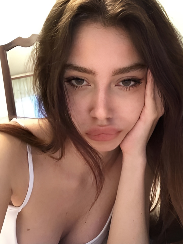 Индивидуалка Эмма, доступна для личного знакомства от 1500 руб