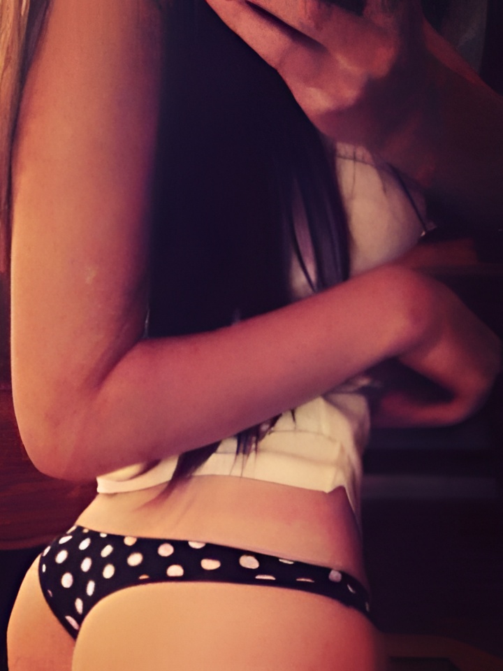 Индивидуалка Услада, доступна для личного знакомства от 1500 руб