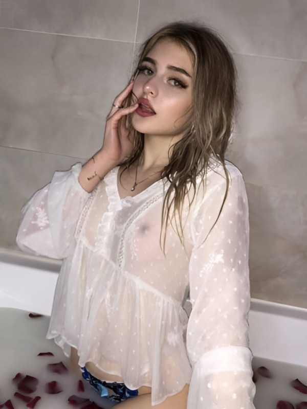 Алиана привлекательная девушка из Лобачева цена от 1500 руб